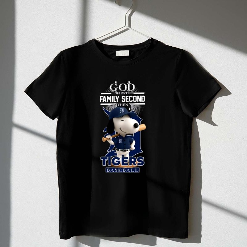 Snoopy God First Family Second Then Detroit Tigers 1 T Shirt.jpg