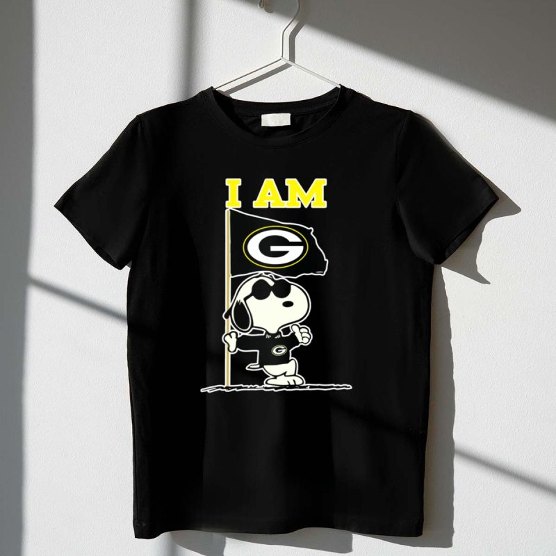 Snoopy Green Bay Packers Flag I Am 1 T Shirt