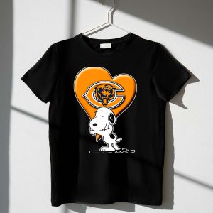 Snoopy Heart Chicago Bears NFL Fan 1 T Shirt