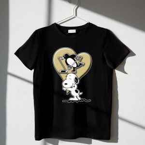 Snoopy Heart Hockey Pittsburgh Penguins Shirt