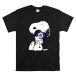 Snoopy Holding Winnipeg Jets Heart T Shirt 6.jpg