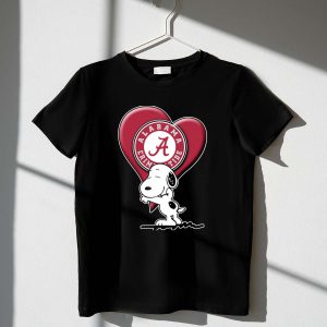 Snoopy Hugging Alabama Crimson Tide Heart 1 T Shirt