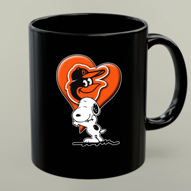 Snoopy Hugging Heart With Baltimore Orioles Bird 1 Mug.jpg