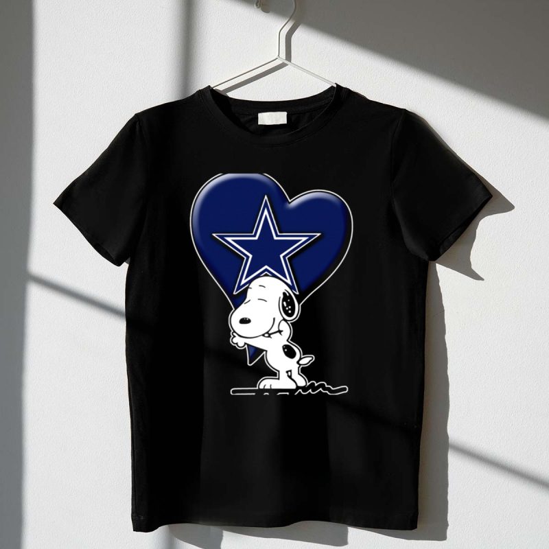 Snoopy Hugging Heart With Dallas Cowboys Star 1 T Shirt