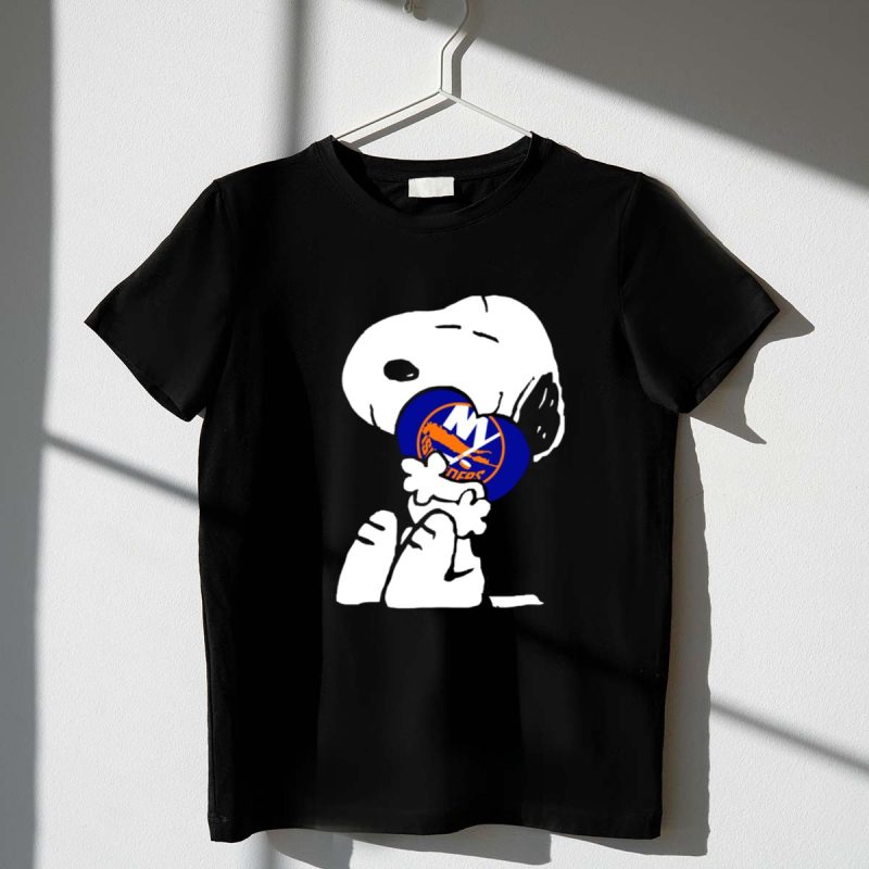 Snoopy Hugging New York Islanders Hockey 1 T Shirt.jpg