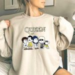 Snoopy Joe Cool With The Queen Band 80s 3 Sweatshirt.jpg