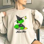Snoopy Kiss Me 100 Irish St Patricks Day Wizard Woodstock 3 Sweatshirt