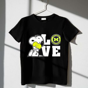 Snoopy Love Michigan Wolverines Peanuts Football 1 T Shirt.jpg
