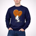 Snoopy Love Texas Longhorns Heart Snoopy Hug 3 Sweatshirt.jpg