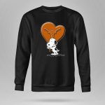 Snoopy Love Texas Longhorns Heart Snoopy Hug 9 Sweatshirt.jpg