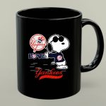 Snoopy Love Yankees 1 mug.jpg