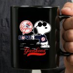 Snoopy Love Yankees 3 mug.jpg