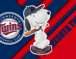 Snoopy Minnesota Twins Banner
