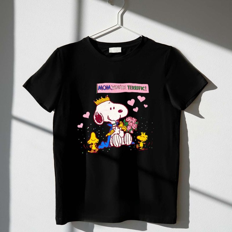 Snoopy Mom Youre Terrific With Hearts And Crown 1 T Shirt