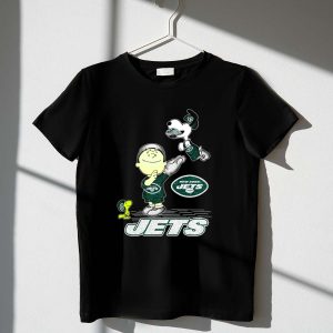 Snoopy New York Jets Football Fan Peanuts Characters 1 T Shirt