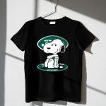 Snoopy New York Jets Football Fan Sitting Pose 1 T Shirt