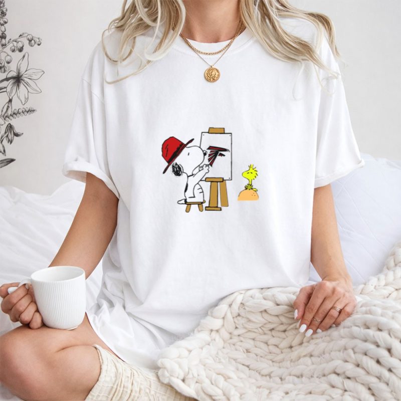 Snoopy Painting Atlanta Falcons Logo With Woodstock Observing 1 T Shirt