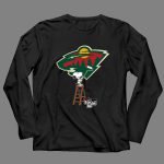 Snoopy Paints The Minnesota Wild Logo Ice Hockey 4 Long Sleeves.jpg