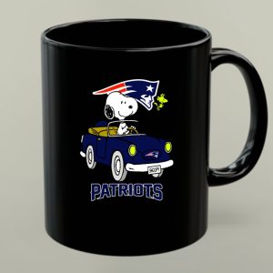 Snoopy Patriots Ride with Woodstock Football Car 1 mug.jpg