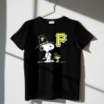 Snoopy Pittsburgh Pirates Thanksgiving Hat Peanuts 1 T Shirt.jpg