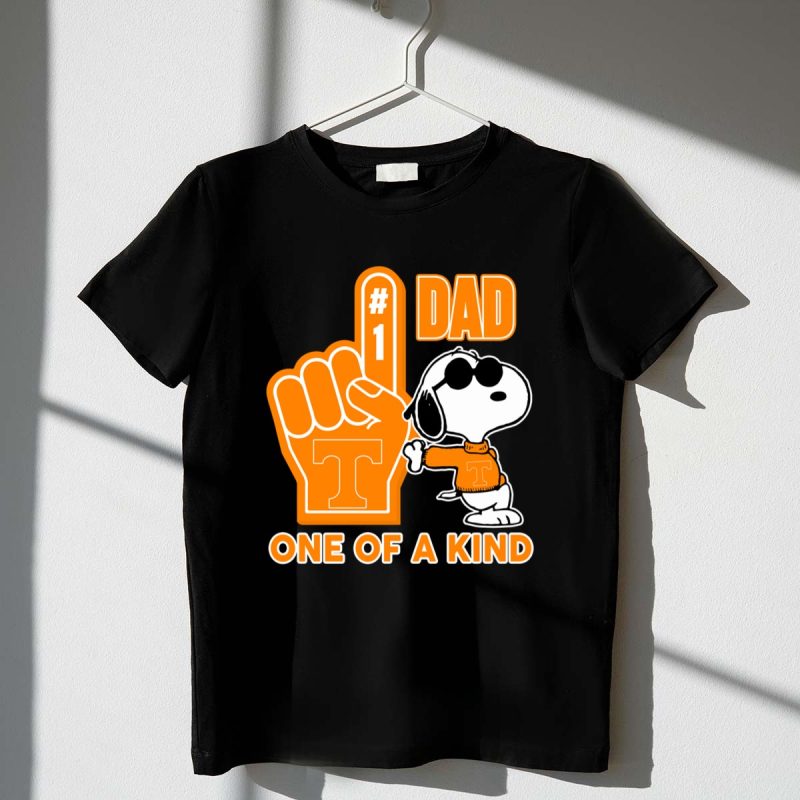 Snoopy Tennessee Volunteers 1 Dad One Of A Kind 1 T Shirt.jpg