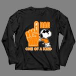 Snoopy Tennessee Volunteers 1 Dad One Of A Kind 4 Long Sleeves.jpg