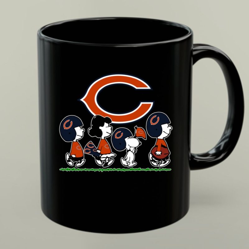Snoopy The Peanuts Cheer For The Chicago Bears 1 Mug.jpg