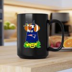 Snoopy Witch And Woodstock Halloween New England Patriots Logo Pumpkin Scene 2 mug.jpg