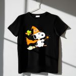 Snoopy Witch Chicago Bears Halloween Flying Broomstick Woodstock 1 T Shirt
