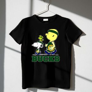 Snoopy Woodstock And Basketball Walking With Milwaukee Bucks Fans 1 T Shirt
