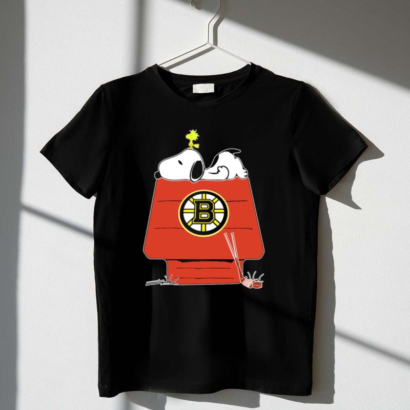 Snoopy Woodstock Boston Bruins Hockey Doghouse Collaboration 1 T Shirt
