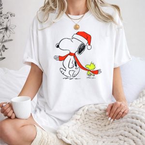 Snoopy Woodstock Charlie Brown Christmas Santa Hat Natalan 1 T Shirt 1.jpg
