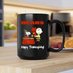 Snoopy Woodstock Charlie Brown Thanksgiving Chicago Bears 2 mug.jpg