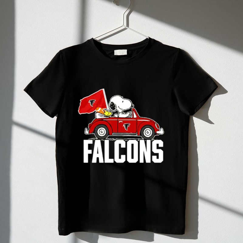 Snoopy Woodstock Driving Car With Atlanta Falcons Flag 1 T Shirt