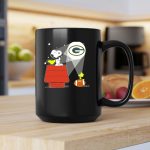 Snoopy Woodstock Green Bay Packers Football Bat Signal 2 mug.jpg