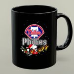 Snoopy adn Woodstocks Santa Christmas Philadelphia Phillies 1 mug.jpg