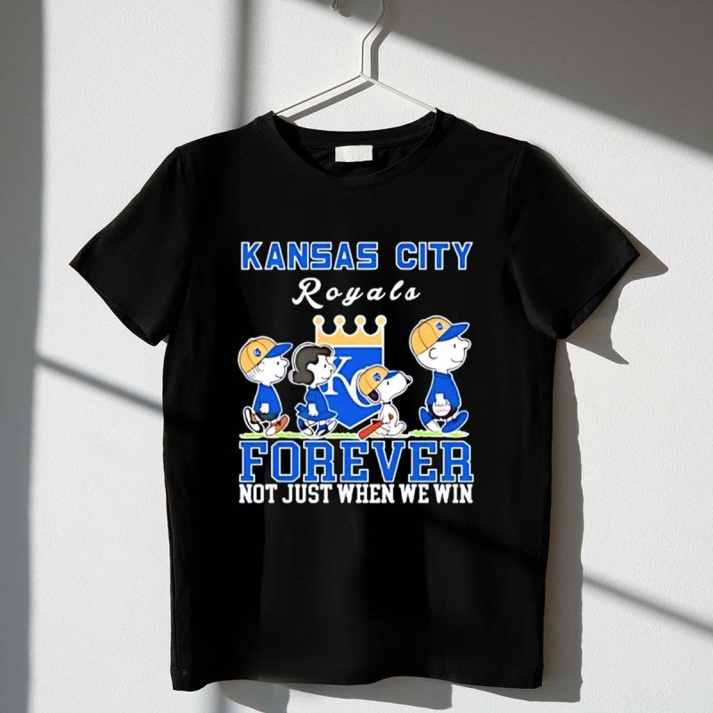 Snoopy And Charlie Brown Kansas City Royals Baseball Forever Not Just When We Win 1 T Shirt.jpg