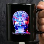 Snoopy and Charlie Brown New York Giants 100th anniversary 100 seasons 3 mug 1.jpg