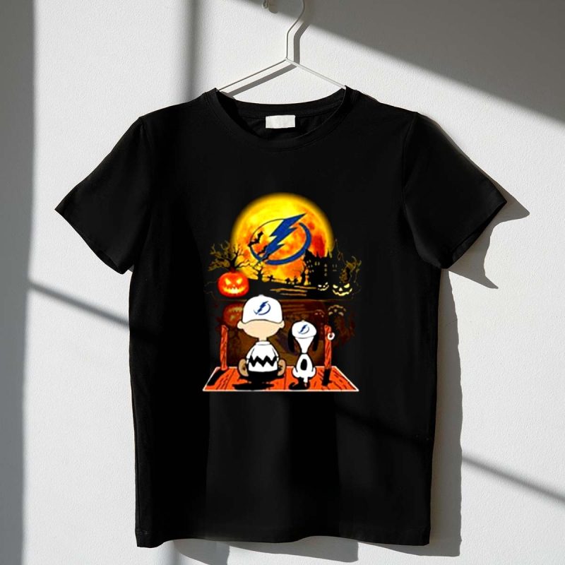 Snoopy And Charlie Brown Pumpkin Tampa Bay Lightning Halloween Moon 1 T Shirt