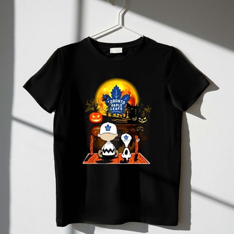 Snoopy And Charlie Brown Pumpkin Toronto Maple Leafs Halloween Moon 1 T Shirt