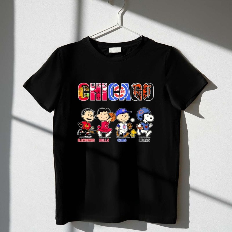 Snoopy And Charlie Brown With Chicago Sports Team 1 T Shirt
