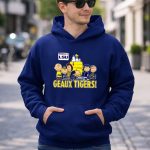 Snoopy and Friends Happiness Is LSU Geaux Tigers 8 Hoodie 1.jpg