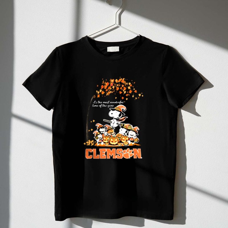 Snoopy And Friends Its The Most Wonderful Halloween Clemson Tigers 1 T Shirt.jpg