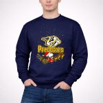 Snoopy and Woodstock Santa Christmas Nashville Predators 3 Sweatshirt.jpg