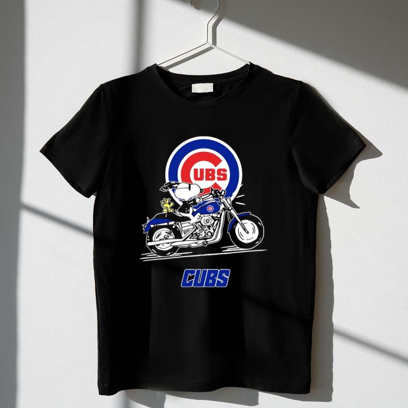 Snoopy And Woodstock Driving Motorbike Chicago Cubs 1 T Shirt