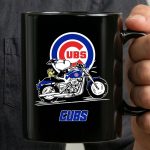 Snoopy and Woodstock driving motorbike Chicago Cubs 3 mug.jpg