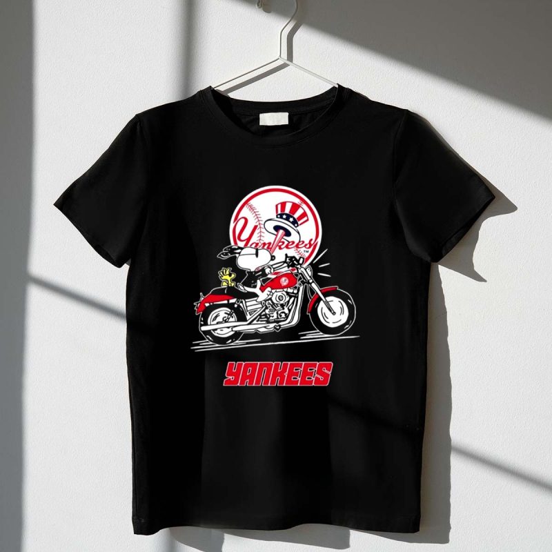 Snoopy And Woodstock Driving Motorbike New York Yankees 1 T Shirt