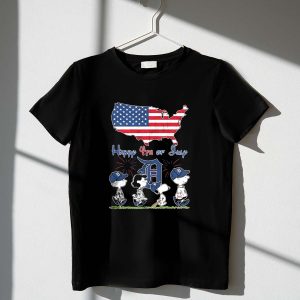 Snoopy and friends Detroit Tigers Happy 4th Of July 1 T Shirt.jpg