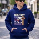 Snoopy walking God first family second then Auburn Tigers 8 Hoodie.jpg