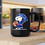 Snoopy wears New England Patriots Football 2 mug.jpg